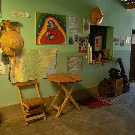 הומאהואקה Acusi Hostel Camping מראה חיצוני תמונה